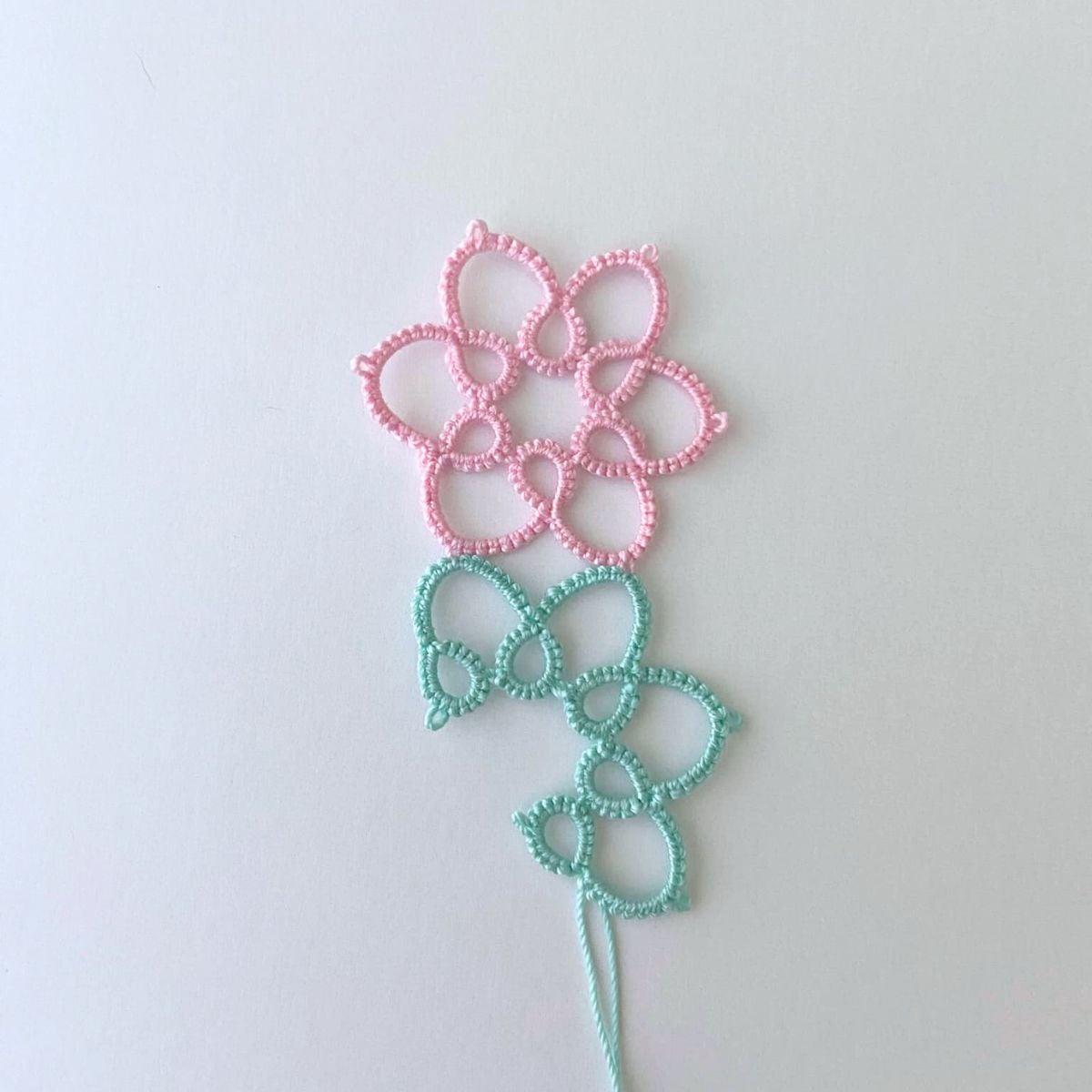 Free Flower Bookmark Tatting Pattern and Tutorial ...